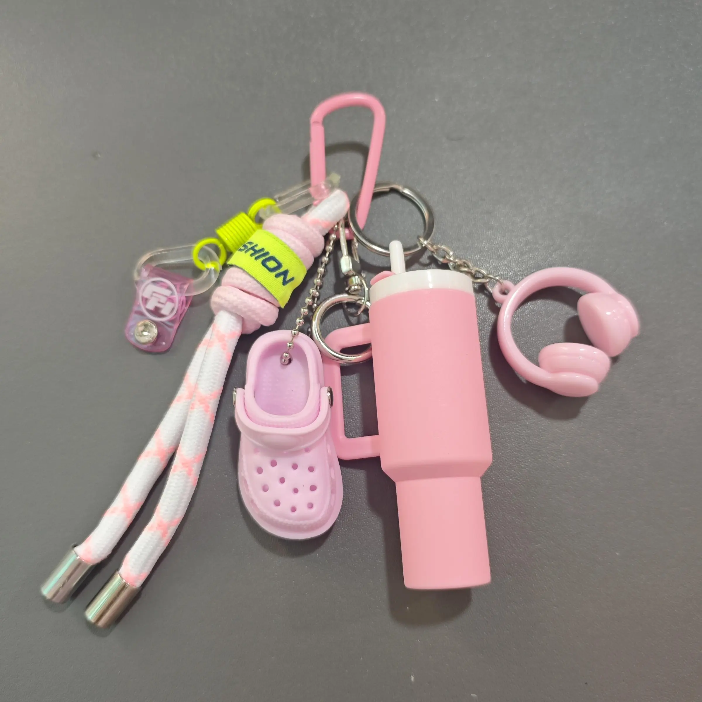 Aesthetic Woven Keychain Wristlet Set, Handmade Couple Car Key Pendant, Portable Bag Accessory, Multi-Occasion Gift for Graduation & Birthday