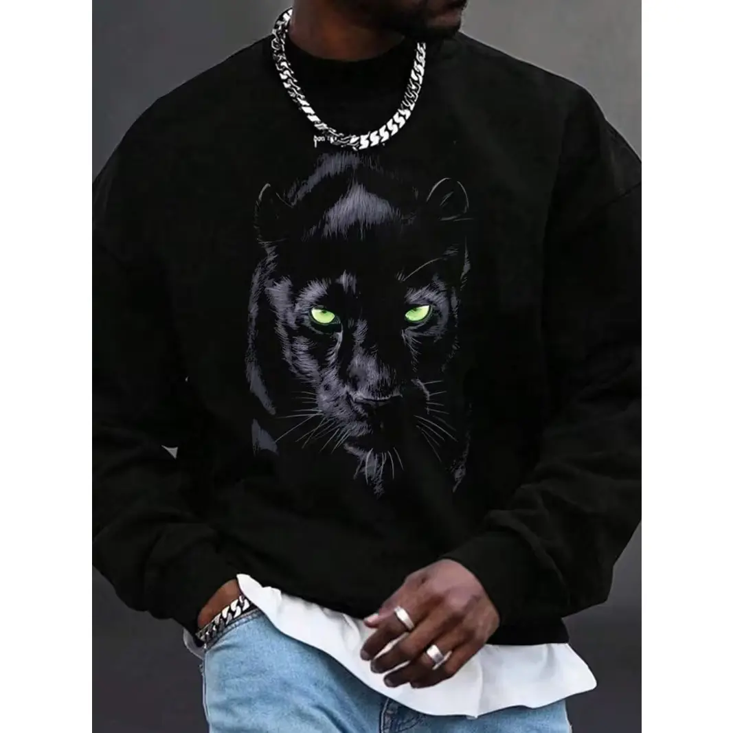 Black Panther Green Eyes Graphic Oversized Comfort Cotton Fashion Sweatshirt Outfit, Cool Wild Animal Panther Print Crewneck Top, Perfect Valentine’s Day Gift For Him Men Boyfriend, Ideal Holiday Present For Friends Family Streetwear Casual Daily Outfit T