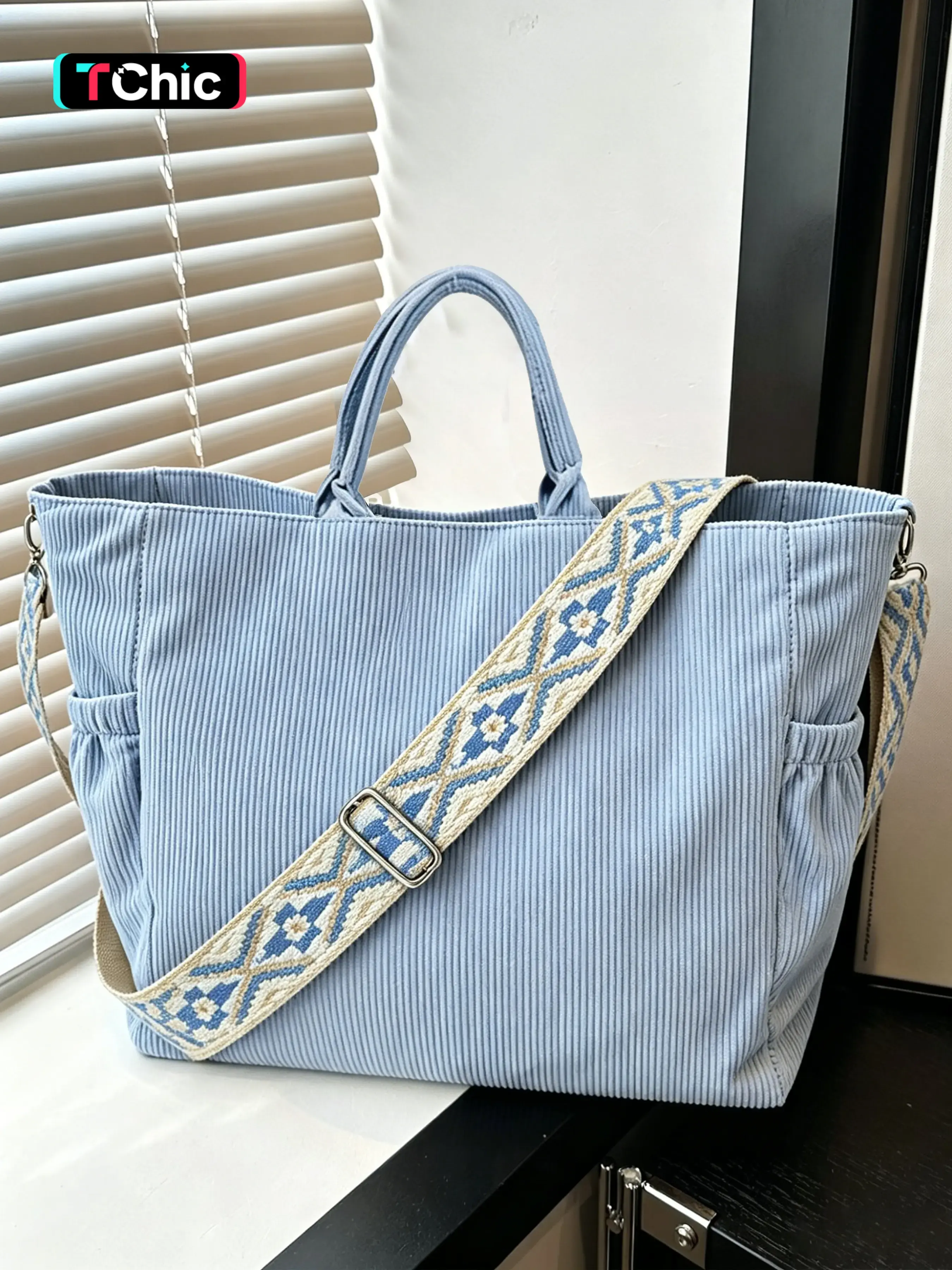 Corduroy Tote Bag for Women, 7 Pockets Laptop Work Tote Bag, Boho Work Bags, Lightweight Teacher Nurse Bible Bag for School Travel, with 40oz Cup Holder, Multi Compartment, Zipper Crossbody Bag, Ideal Gift for Women, Corduroy Totes Bag
