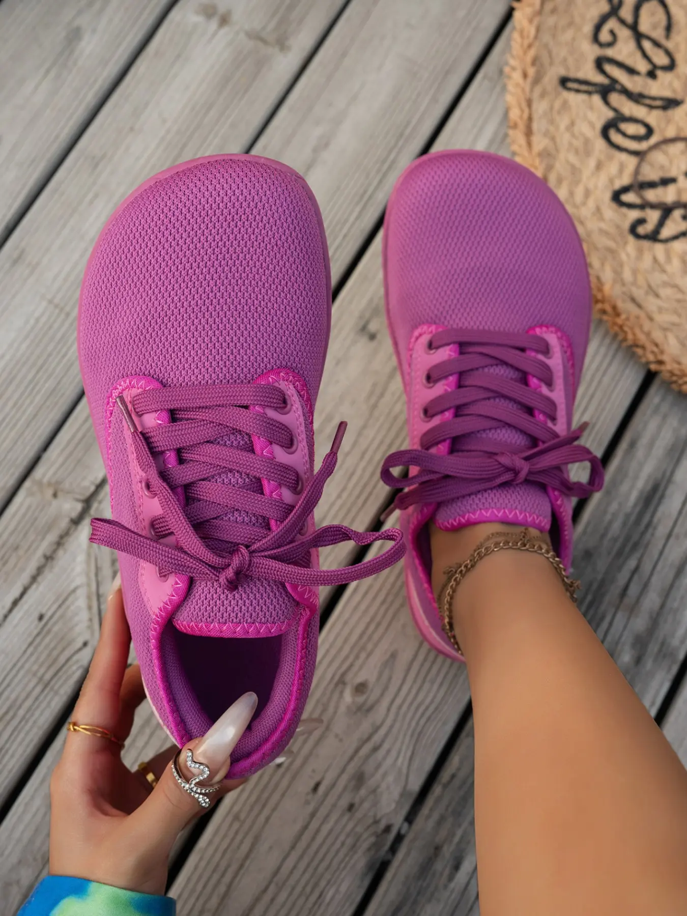 Women's Flyknit Mesh Casual Shoes, Trainer, Sneaker, Walking Shoes, Breathable Wide Fit Flat Shoes for Spring Fall, Lightweight Soft Sole, Anti-Slip Laces, Versatile Daily Wear