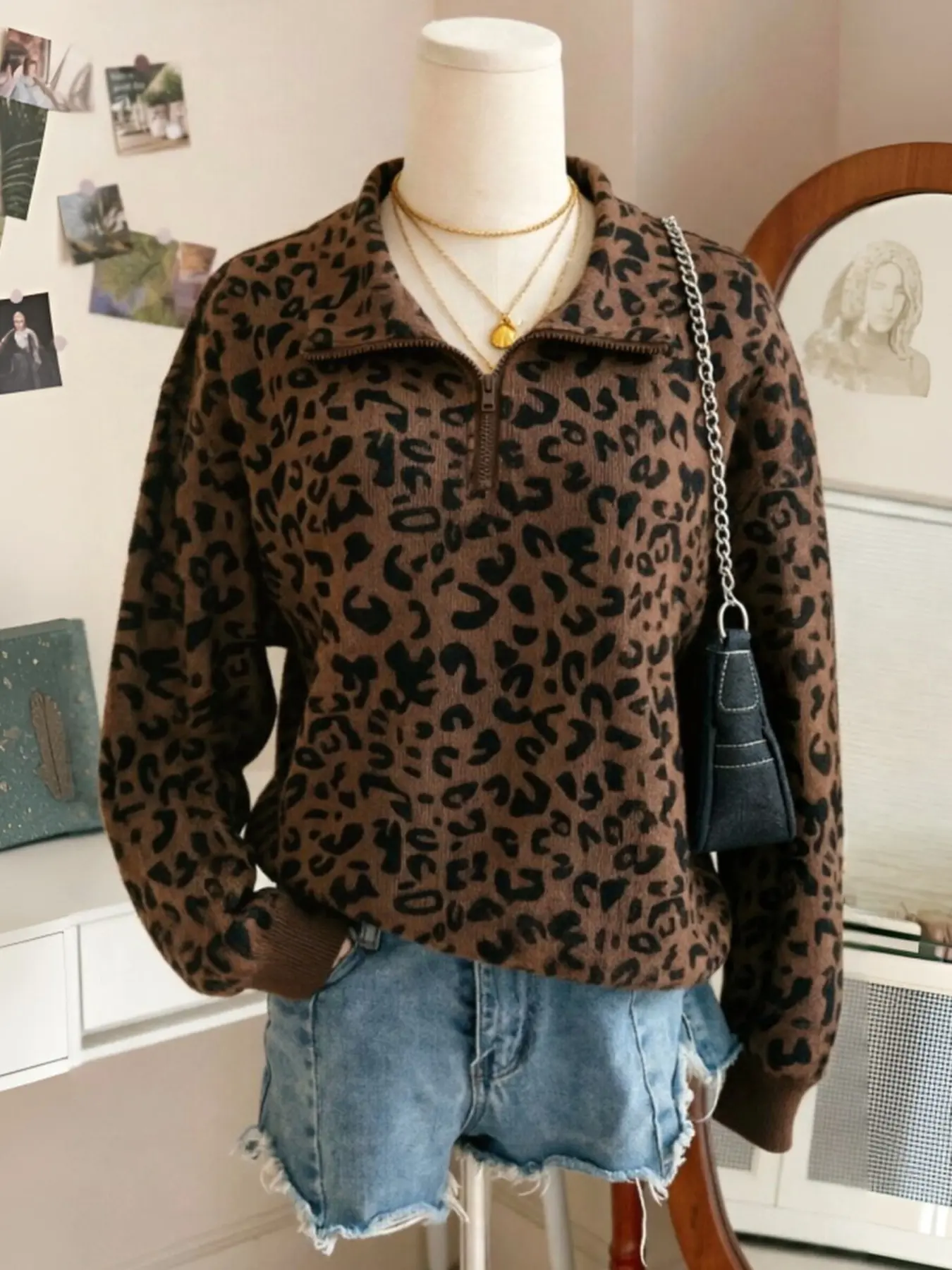Leopard Print Half-Open Collar Pullover, Loose Fit Long Sleeve Casual Women's Top, Fall & Winter Fashion, Unlined Fitted Style