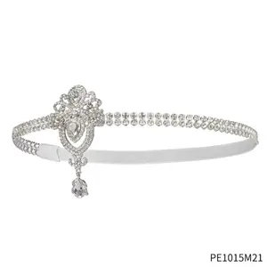 PESENAR This is a 1920s silver diamond tassel headband