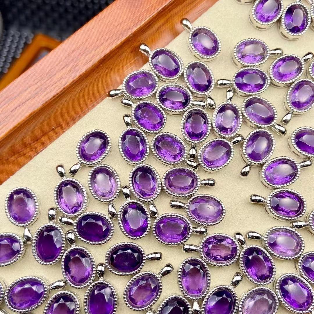Lucky Stone Natural Amethyst Pendant Female S925 Silver Plated Necklace Japanese and Korean Fashion Simple Clavicle Ornament Birthday Gift for Friends Natural Crystal Personalized Birthstones