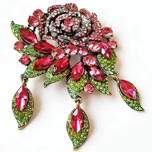 ExquisiteBeautiful Roses Flower Design Men's Women's Brooch Pins Baroque Luxury Jewelry Accessories Wedding Holiday Party Favors