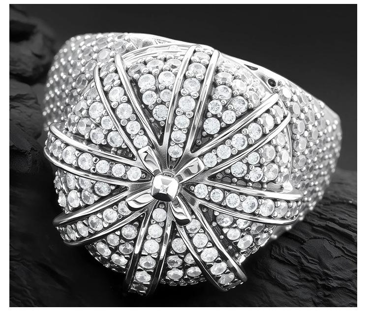 Popular European and American diamond-encrusted crown ring, dazzling and unique, high-end hip-hop ring with diamonds, unisex