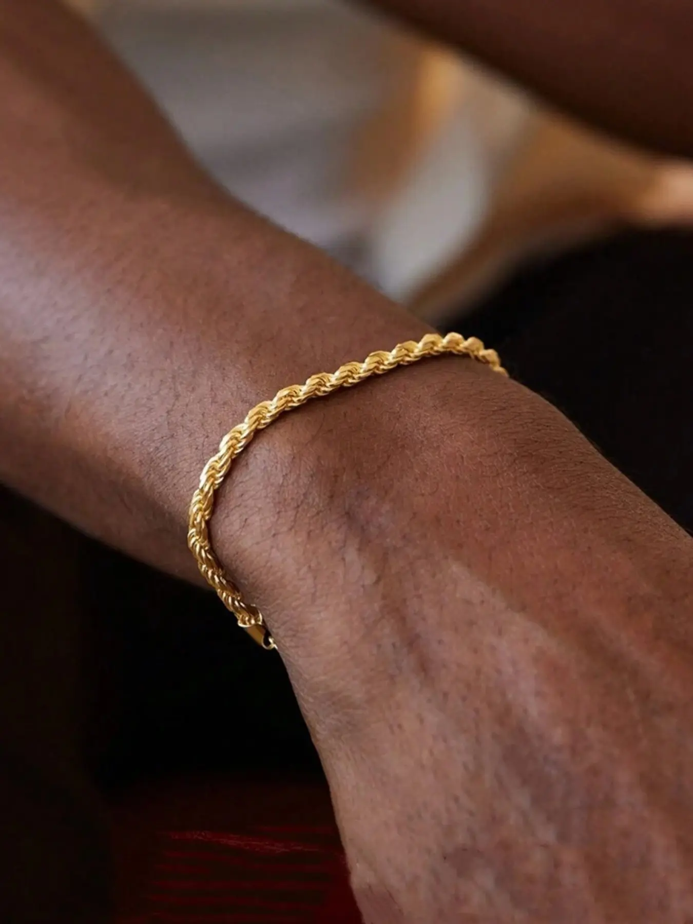 1pc Men Minimalist & Sporty Twisted Rope Chain Bracelet Made Of 18K Gold-Plated Stainless Steel, Suitable For Hip-Hop & Street Dance Wear, Bracelet Style
