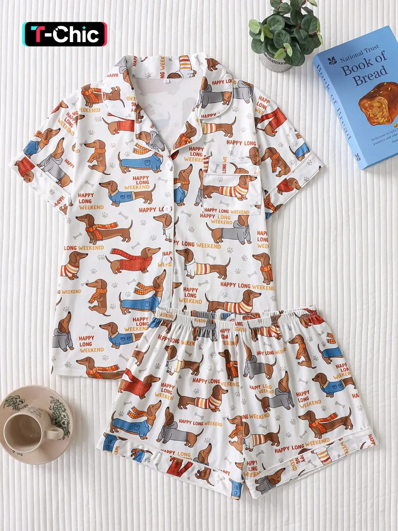 Two-Piece Cute Cartoon Pug Print Women's Pajama Set, High-Quality Satin Fabric, Smooth Comfortable, Loose Lightweight Button Pajamas, Casual Summer Sleepwear, Loungewear