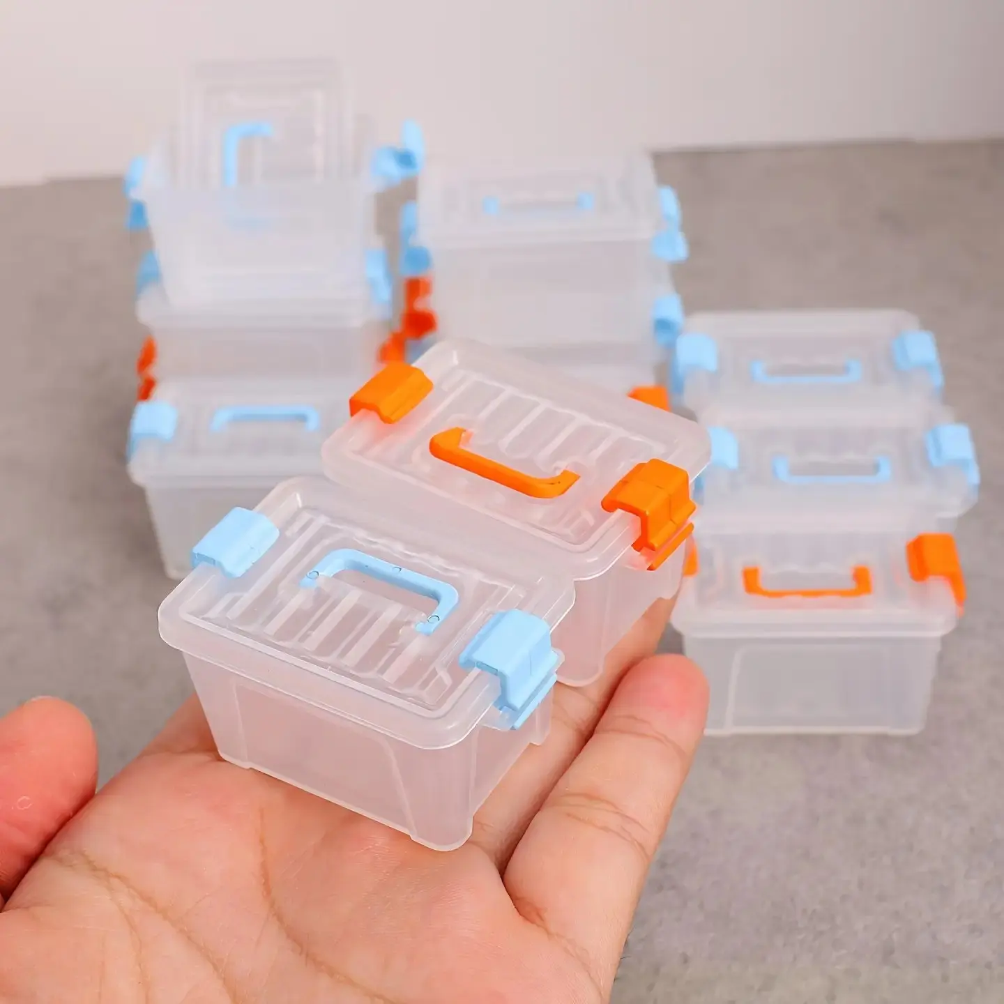 5 Pack Mini Suitcase-Style Storage Boxes, Plastic Transparent Containers, Clear Trinket Organizers, DIY Accessories, Diorama Decor, Photography Props, Craft Supplies