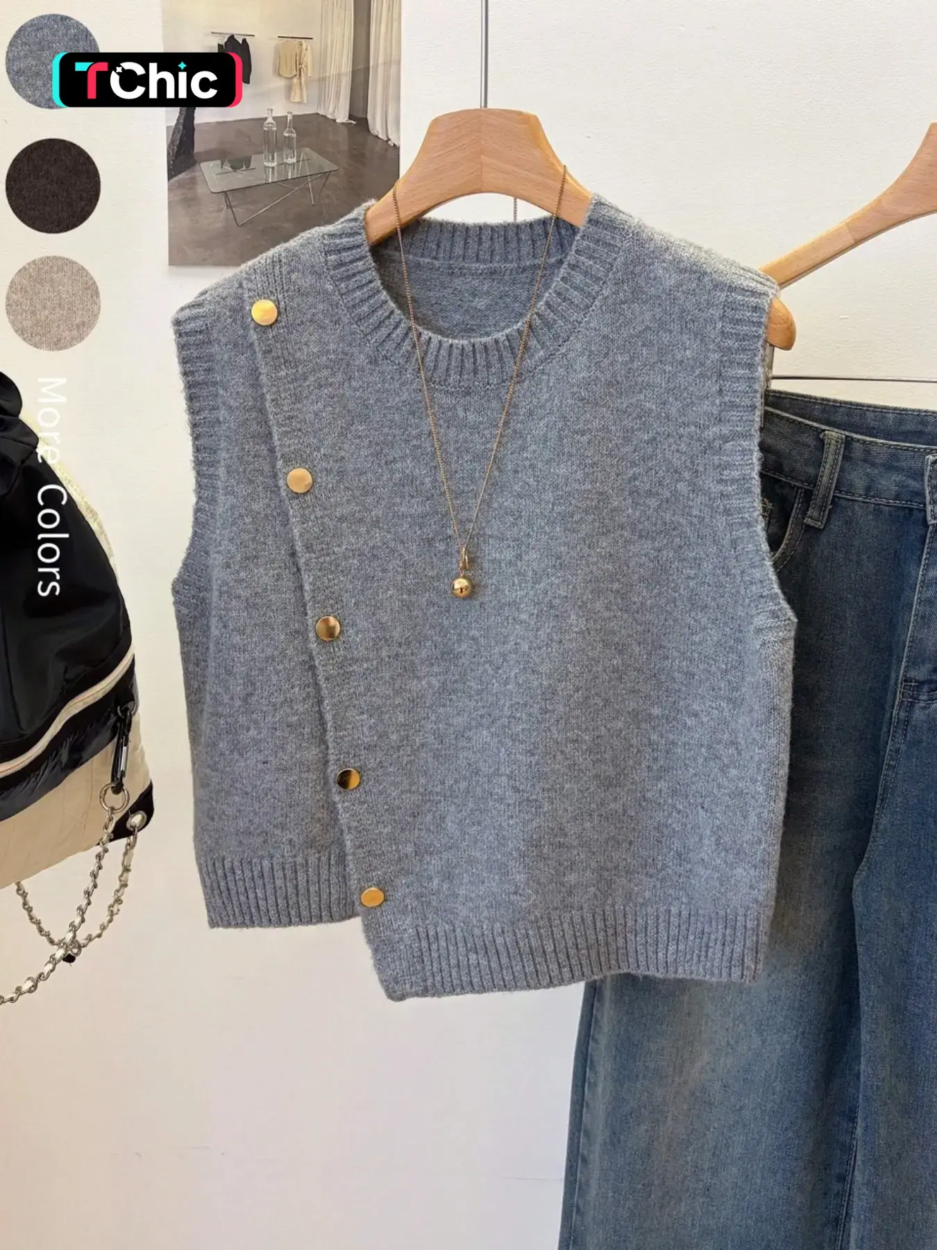 Women's Casual Round Neck Metal Button Decor Solid Color Knit Vest, Loose-Fit Stylish Minimalist Knit Top for Spring Summer Fall, Basic Fashion Tops, Knitwear for Women, Casual Knitted Vest, Womenswear