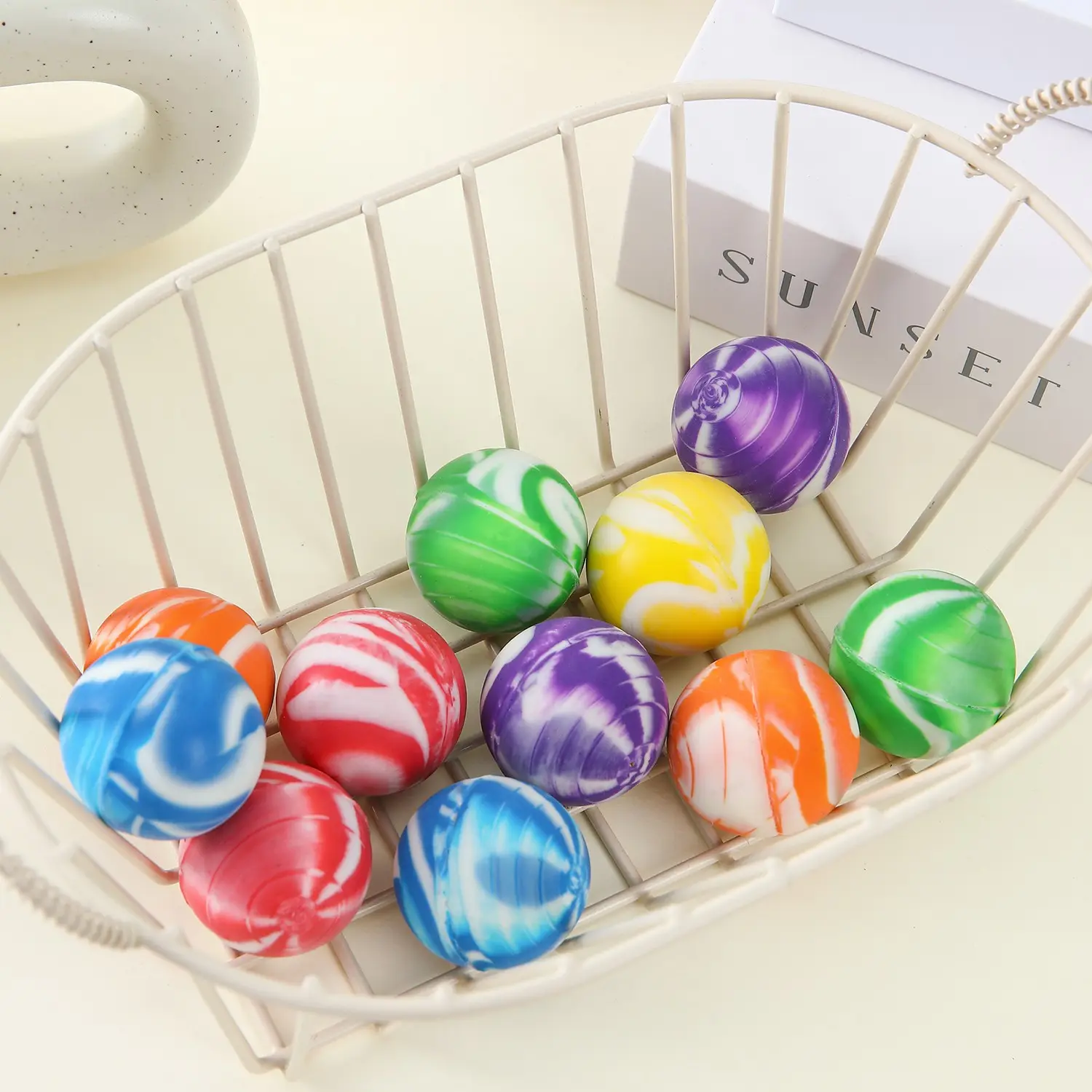 Mixed Color Mini Rubber Elastic Balls, High Elasticity Party Toys, Ideal for Kids' Parties, Indoor Outdoor Play, Gift Bag Filler