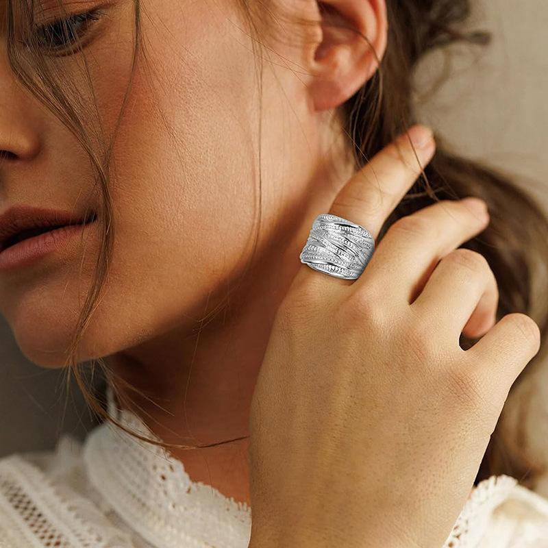 Vintage Two-Tone Twisted Texture Ring for Men & Women | Unisex Retro Statement Band