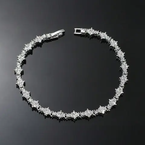 Golden and silver crystal tennis bracelet, Prong cuban bracelet, accessory for both men and women, blending hip-hop style with sparkling cubic zirconia, featuring Cuban chains, its design makes it a gift