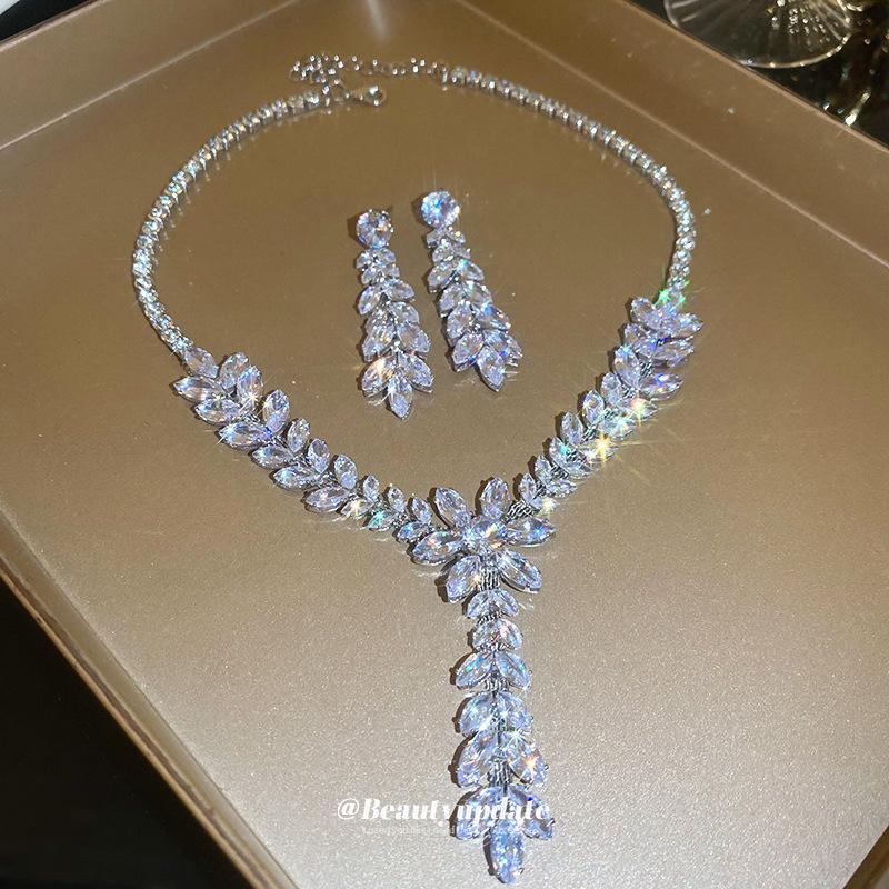 Silver Needle 2026 Zircon Wheat Ear Tassel Earrings and Necklace Set, Fashionable Light Luxury Clavicle Chain, High-end Jewelry