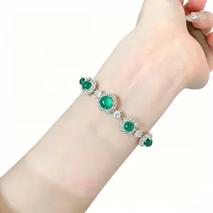 Women's New Green Chalcedony Bracelet - Light Luxury Niche High-End Collectible Rare Stone Jewelry, Ideal Gift for Girlfriends