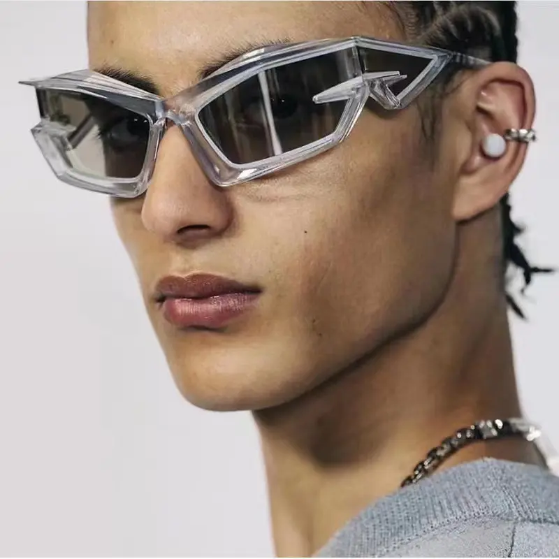 New European American Futuristic Tech Wrap Sunglasses for Men Women, Y2K Runway Fashion Avant-Garde Shades, Viral Street Shooting UV Protection Trendy Eyewear for Daily Outfit