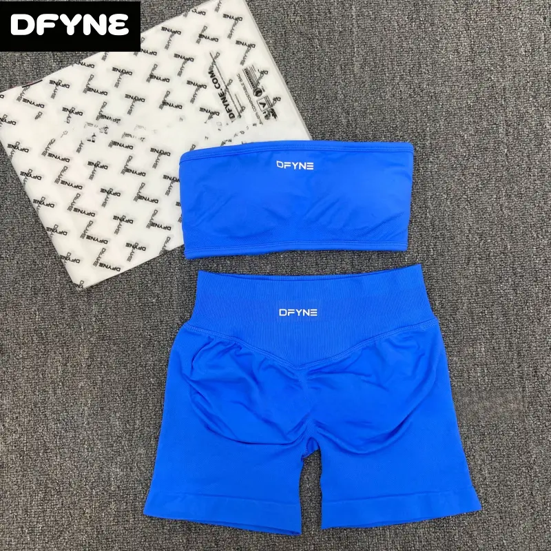DFYNE 2 Piece Seamless Workout Set - Bandeau Tube Top and Scrunch Shorts Gym Yoga Set, Activewear, Women's Matching Sets