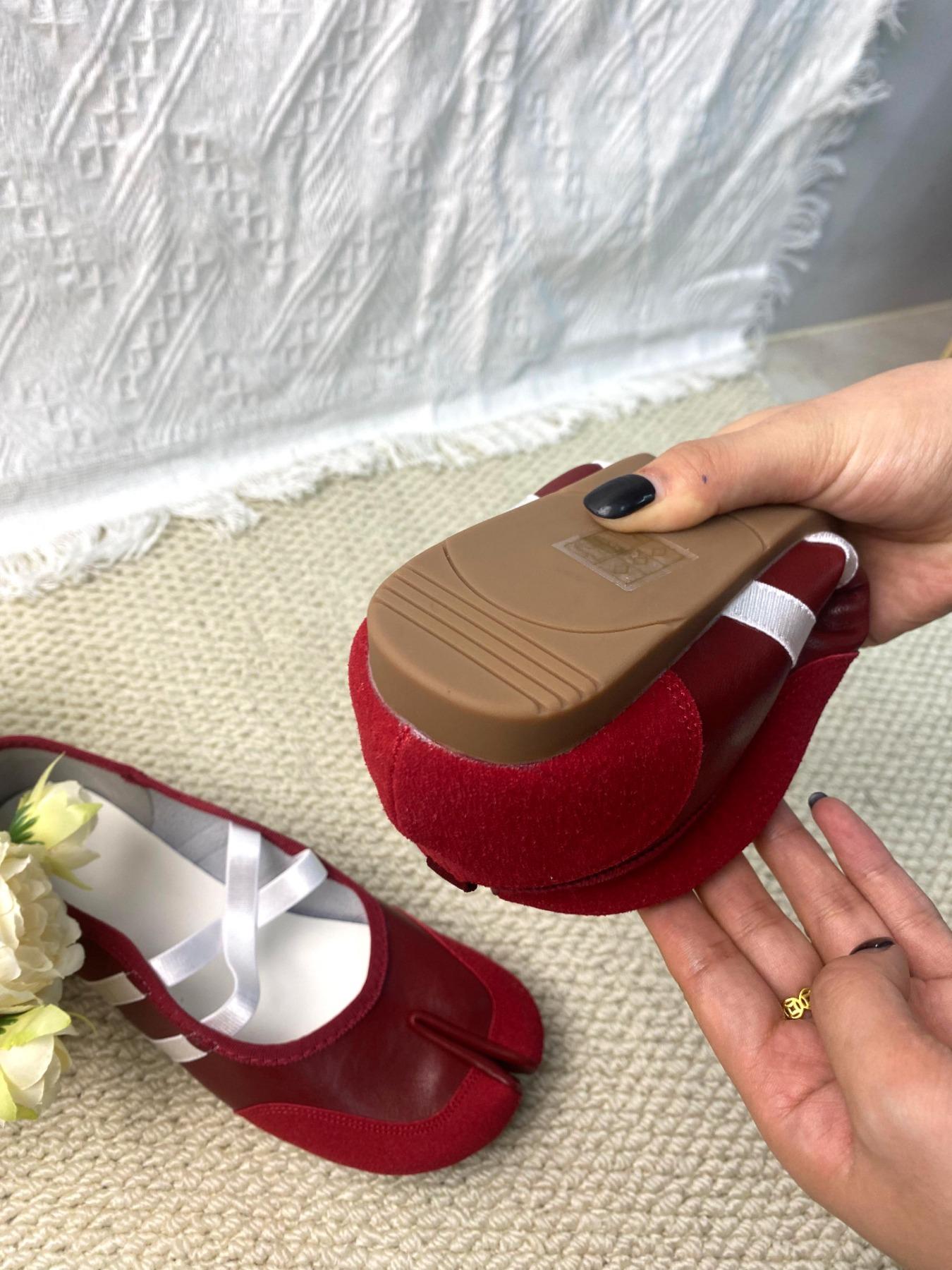 Women's Spring 2026 French Cross Strap Ballet Flats, Comfortable Casual Shoes, Striped Round Toe, Medium Width, All Seasons, Casual Wear Shoe