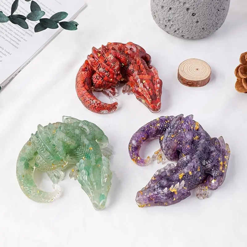 2026 New Natural Hand-Carved Crystal Wolf & Dragon Figurine, Reiki Healing Gemstone Statue, Feng Shui Luggage Bag Charm for Home Office Desktop Decor