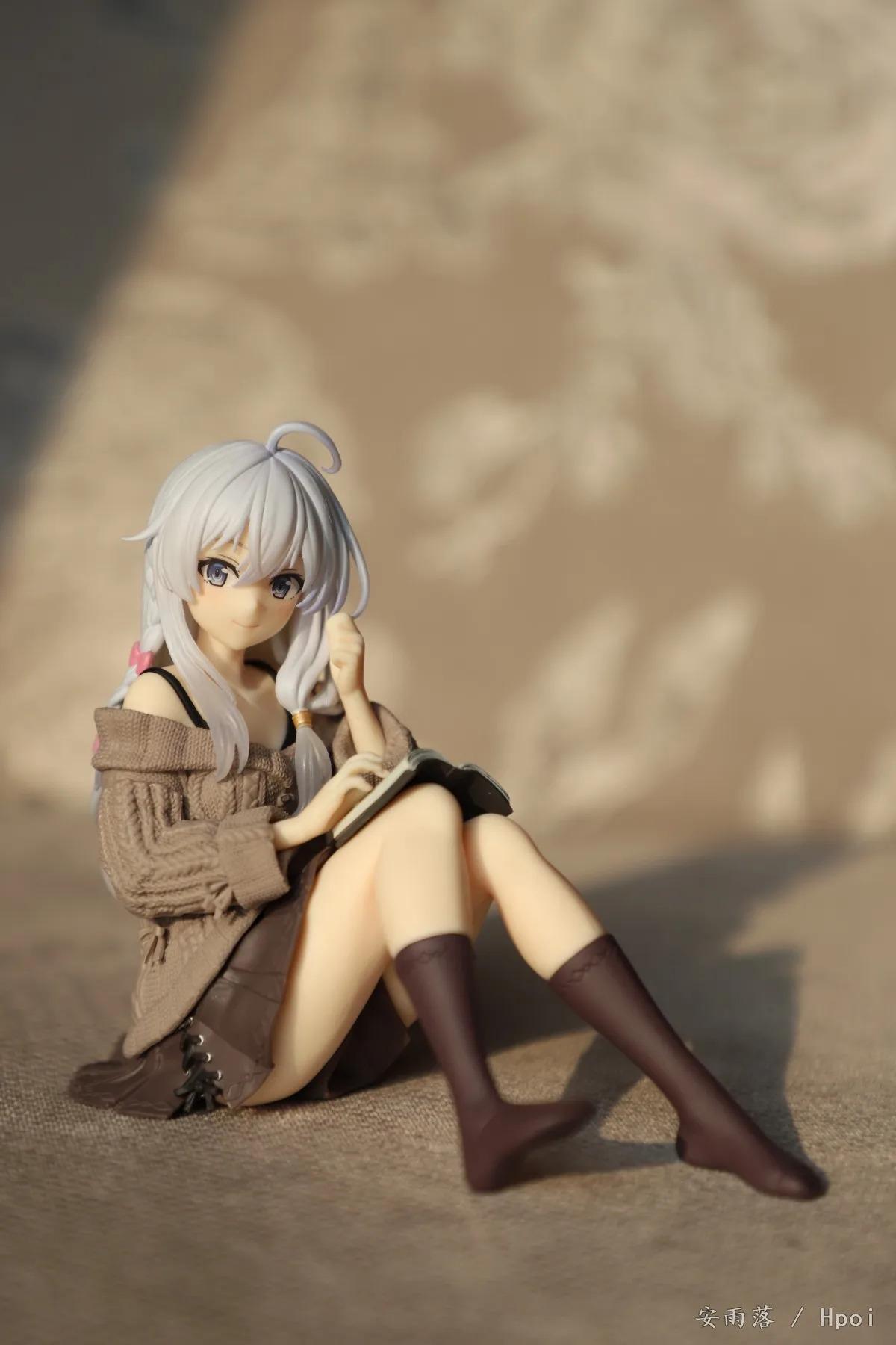 15cm The Journey Of Elaina Anime Figures Gk Model Elaina Sweater Doll Collect Models Action Figure Room Decor Friend Gift Toys