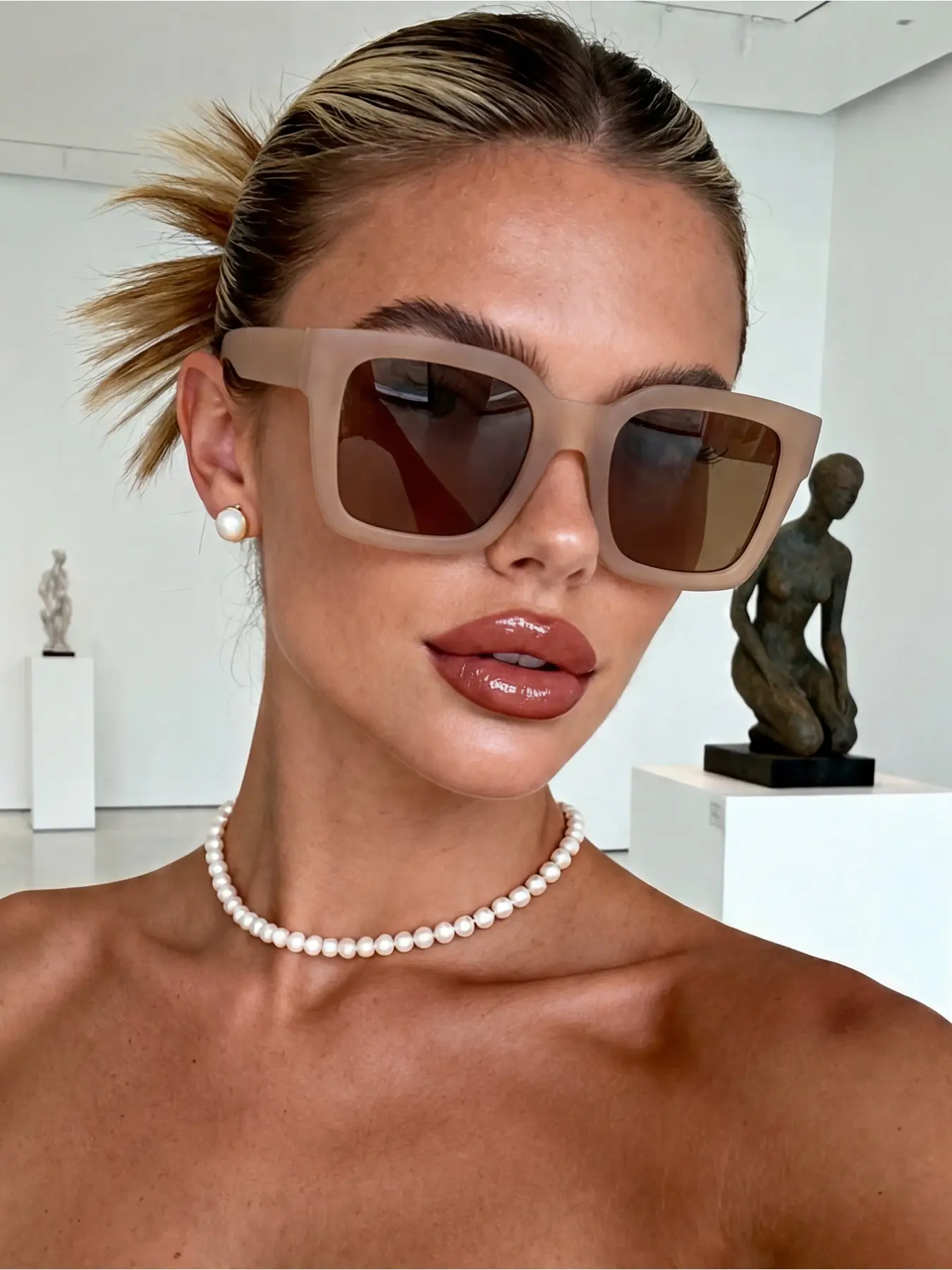 1 pair of men's and women's square glasses, suitable for travel, outdoor, daily wear accessories, beach accessories, sunglasses style street style, and accessories for sweaters, jackets, hoodies, leather pants, and cargo pants.