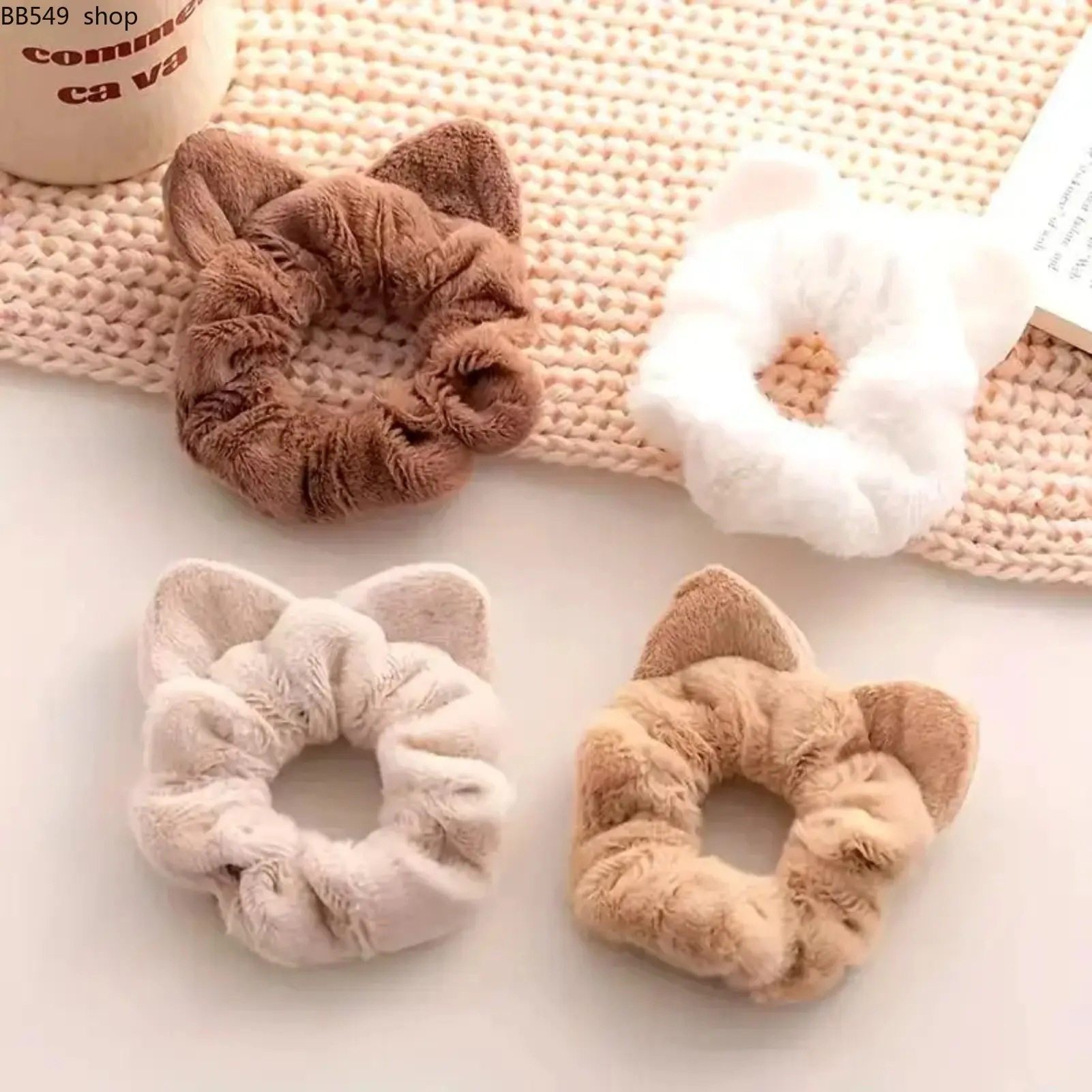 Cute Plush Cat Ear Hair Ties (4pcs/set) – Soft Scrunchies Ponytail Holders for Women & Girls, Minimalist Hair Accessories for Thick Hair, Casual Daily Wear & Christmas Gift