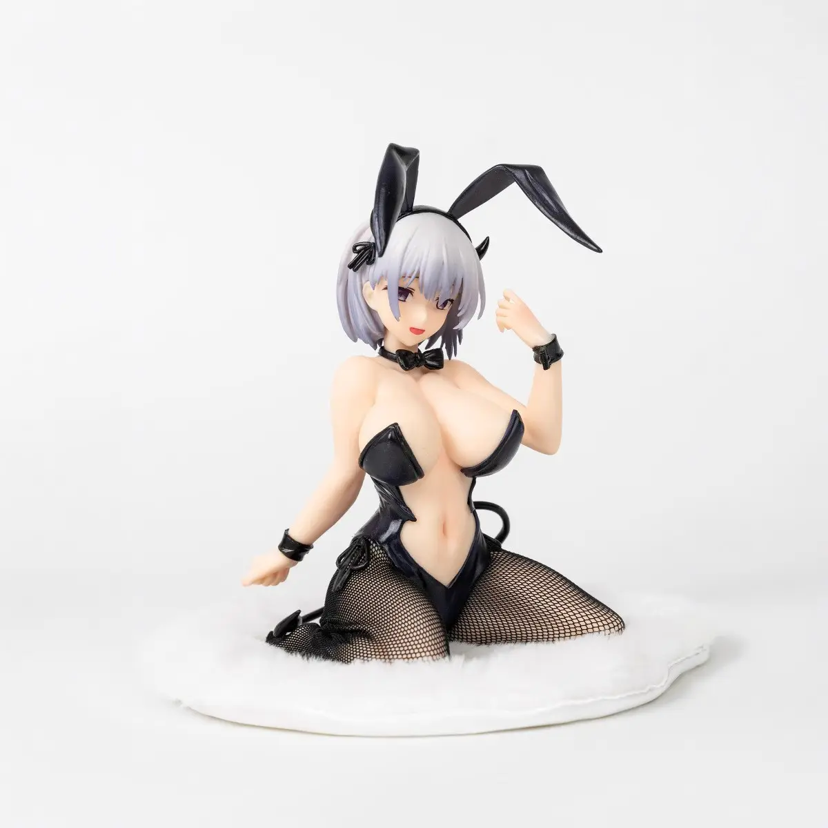 Anime Bunny Girl Figure, Collectible Figurine, 15cm Silver Hair Devil Bunny Girl, Sexy Leather, Detachable Accessories, PVC Material, Collectible Model