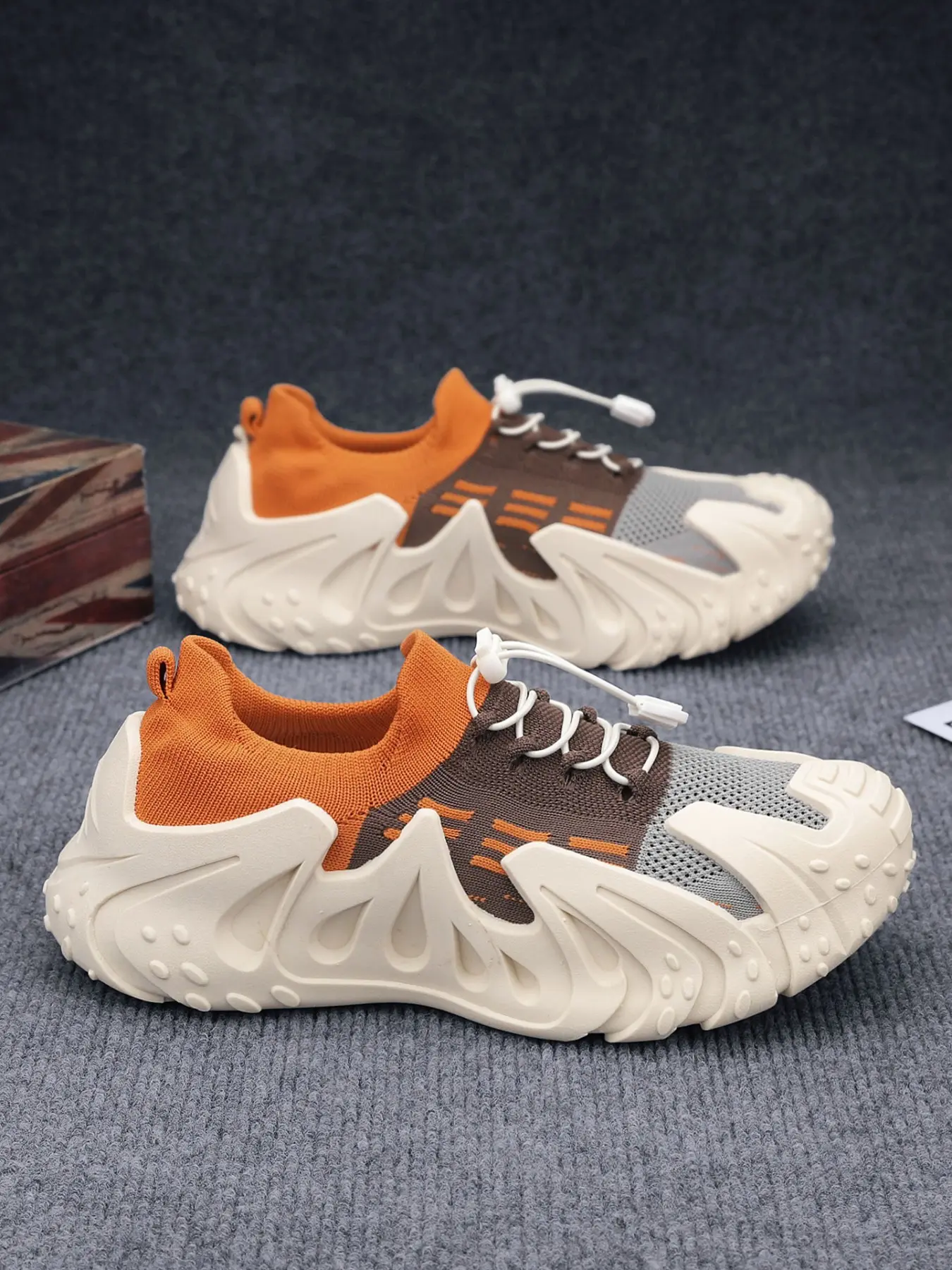 Men's Breathable Mesh Dad Shoes, Trainer, Thick Sole, Trendy Mecha Style, Outdoor Casual Sports Shoes, Quick Lacing, Comfortable Fit, All-Season Wear
