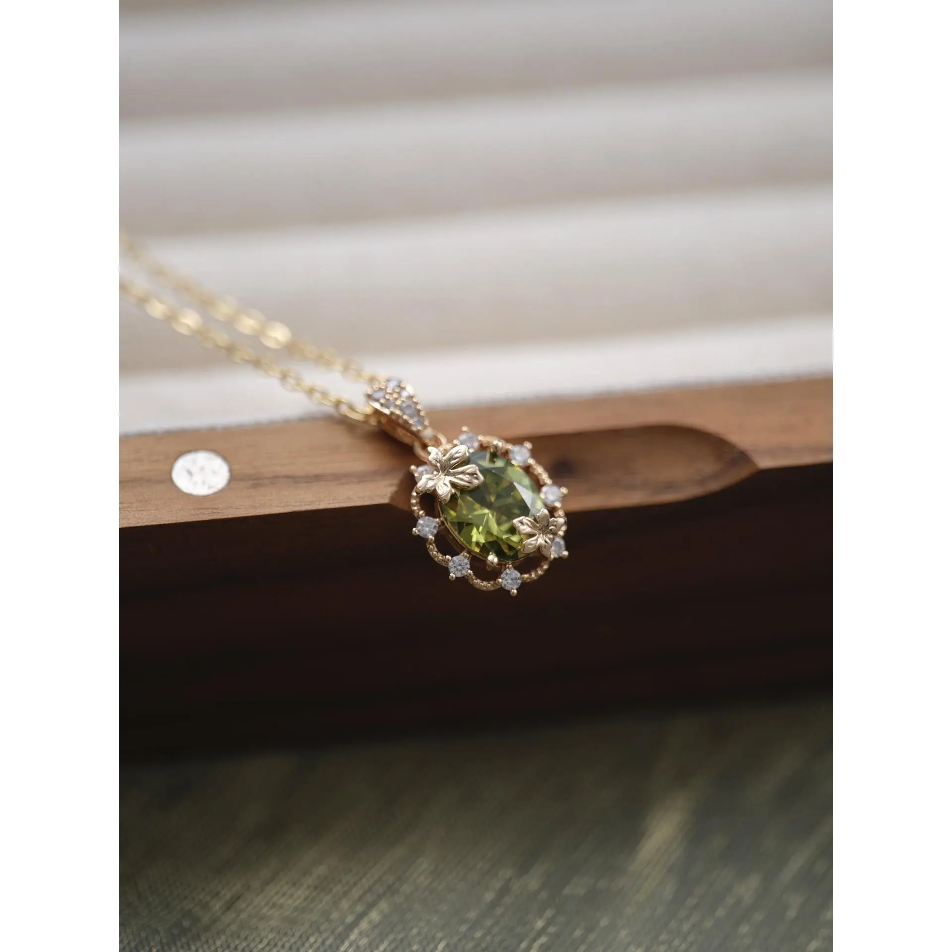DOUX Olive Green Floral Halo Pendant Necklace