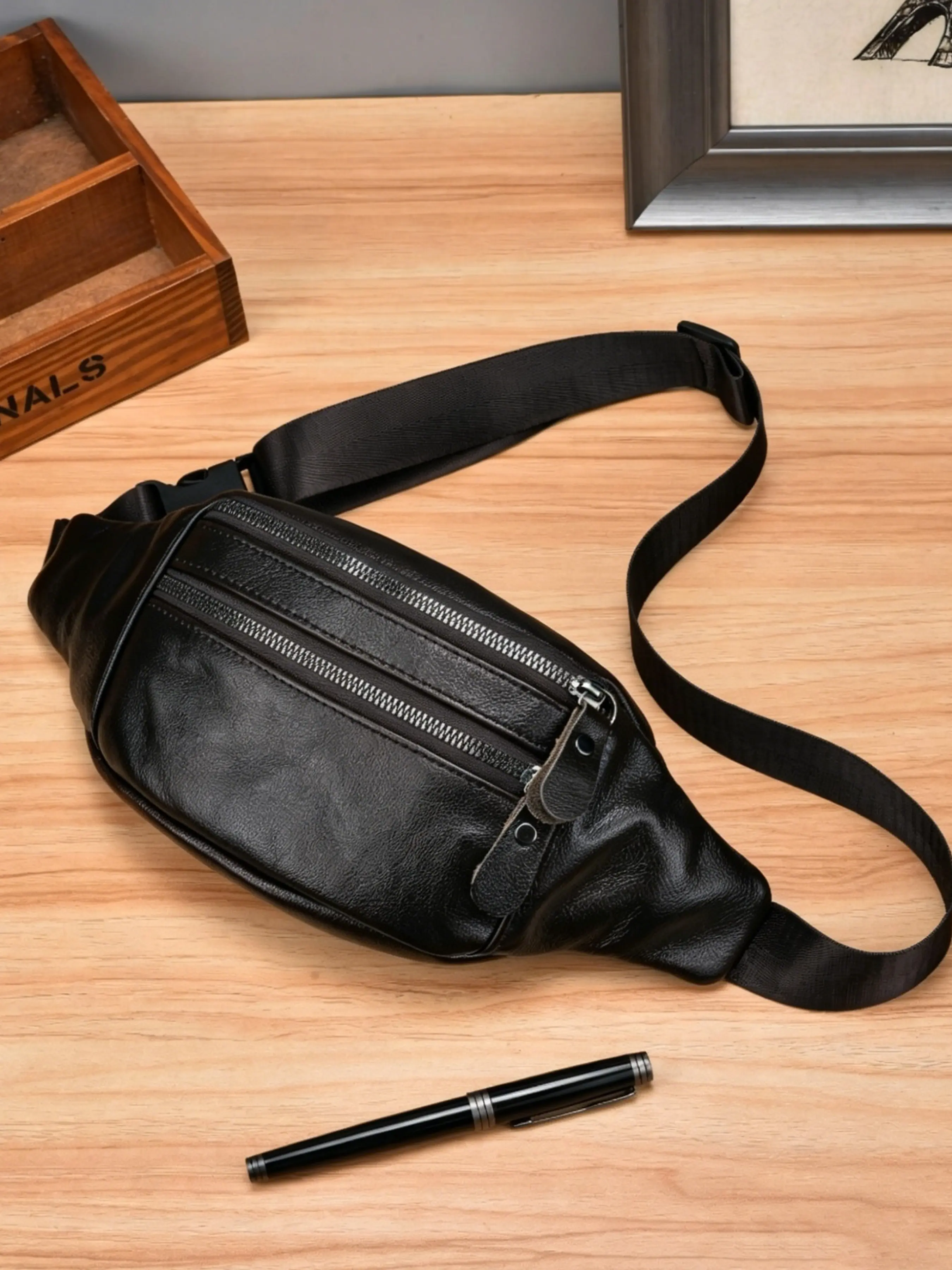 Unisex First Layer Cowhide Waist Bag, Fashion Waist Packs, Belt Bag, Casual Belt Bag, Genuine Leather Chest Pack, Leather Fanny Pack, Coin Purse, Phone Case, Fashion Sports Wallet, Travel Companion, Leather Belt Bags