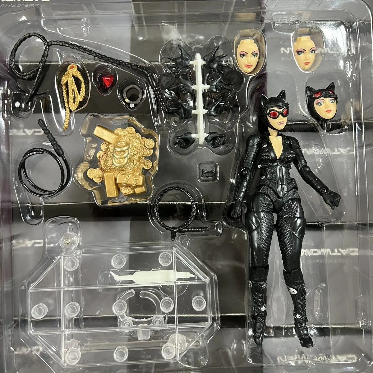 Revoltech Amazing Yamaguchi Catwoman Action Figure, Selina Kyle Collectible Anime Collection Model Toy, Home Decor Statue Gift, Collectibles