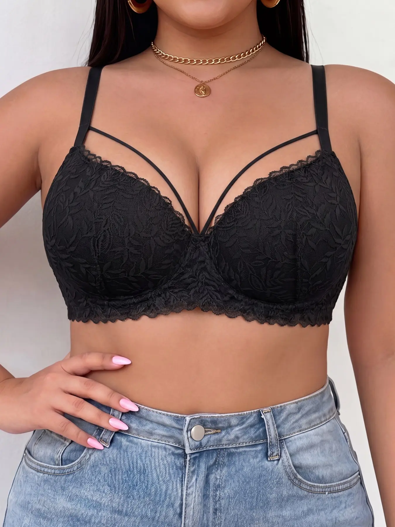 Lace Underwire Bra for Plus Size Women, Medium Support, Casual Style, All Seasons, Comfortable Daily Wear, Plain Pattern, Unlined