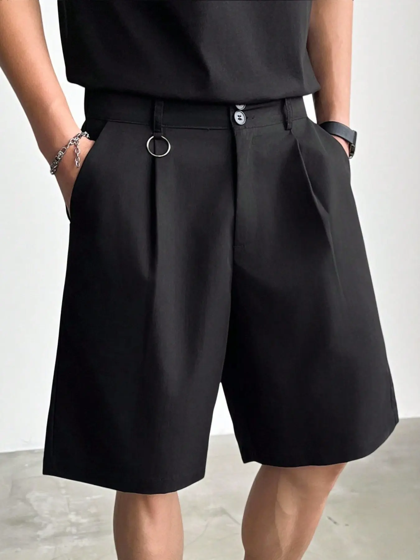 Men's Summer Everyday Style, Menswear, Mature and Sophisticated, Street Style, Commute, Black Flowy Pleated Suit Shorts, Long Sleeve, Suitable for Home, Work, Outdoor, Urban, Regular, Trendy, Casual, Youthful, Simple, Campus, Retro, Versatile