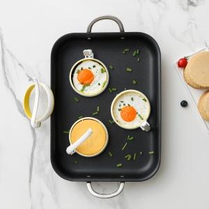 4-Pack Non-Stick Silicone Egg Rings with Foldable Handle, Round Egg Mold for Breakfast Sandwiches, Egg McMuffins, Pancakes, Frying Eggs – Griddle Accessories for Cooking Egg Forms
