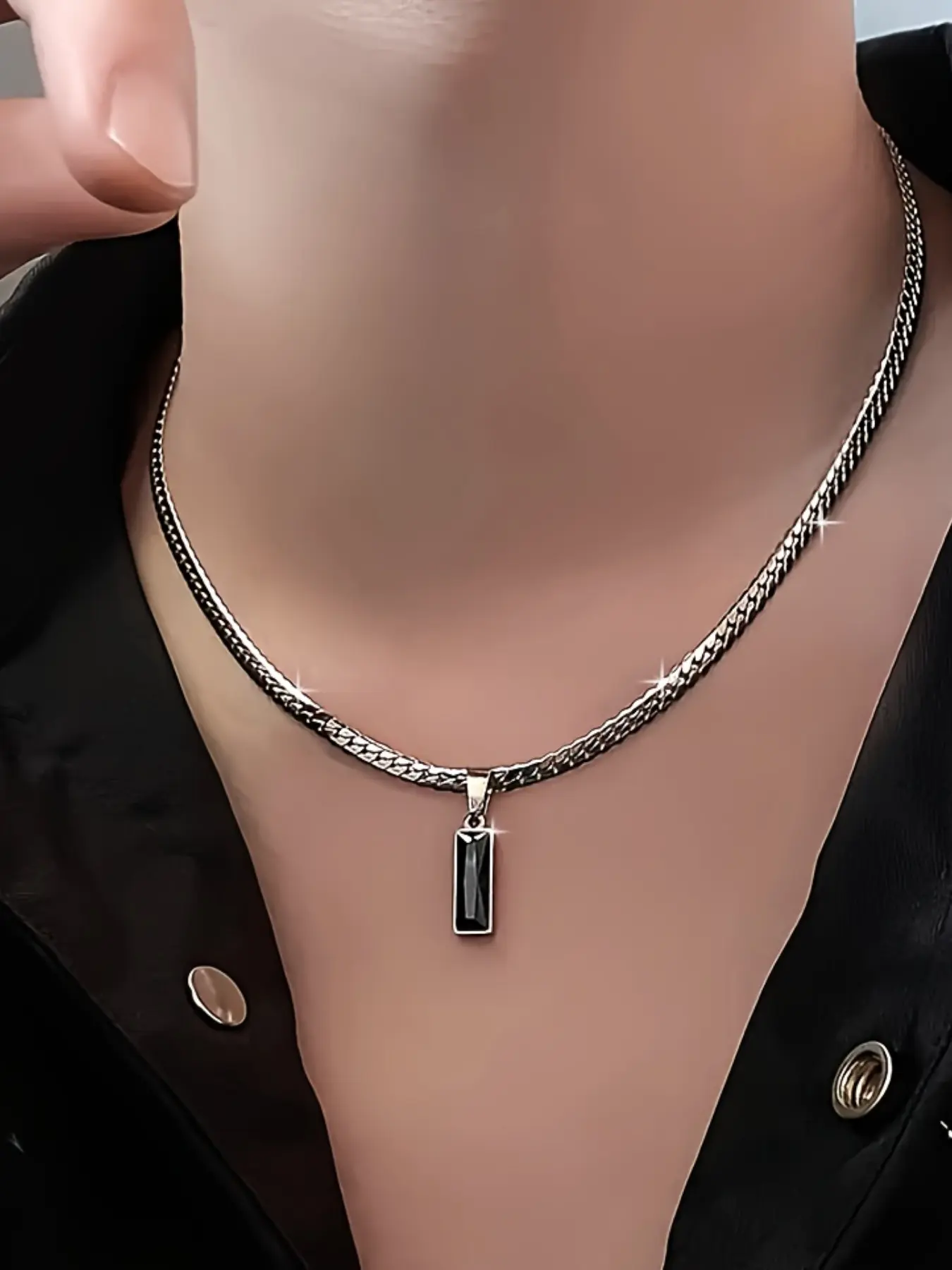 1-piece Fashionable Silver Color Snake Chain Square Zircon Pendant Necklace Men's Classic Trendy Party Accessory Jewelry Shining Necklace