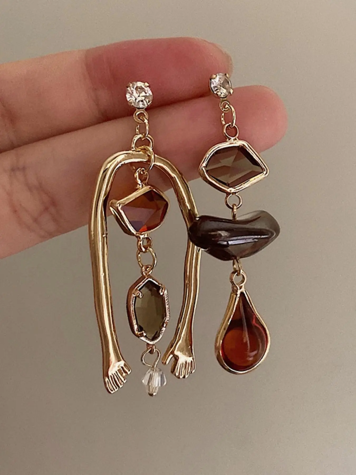 French Vintage Abstract Asymmetric Earrings, Statement Earring, Fashion Art Geometric Irregular Design, Unique Women's Party Earrings, Stylish Jewelry Accessories, Fashionable Earrings