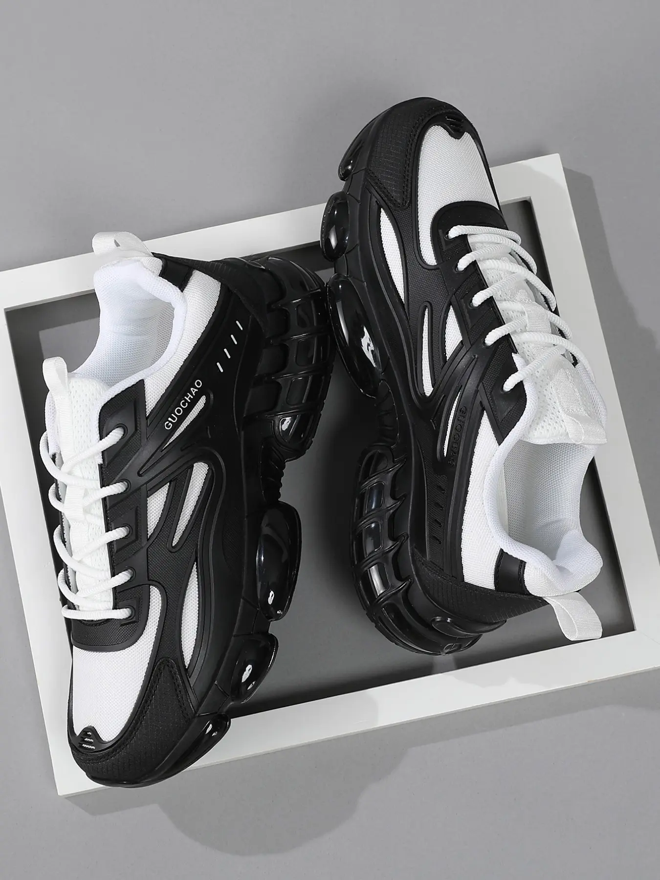 Men's Fashion Thick Sole Lifestyle Colorblock Sneakers, Breathable Mesh, Anti-Slip Rubber Sole, Casual Training Shoes, Trendy Streetwear