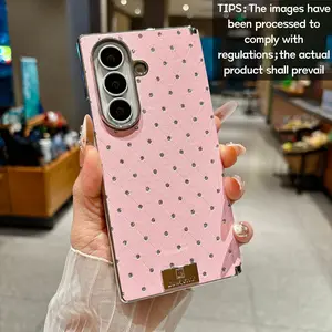 Electroplated magnetic center shaft & diamond-patterned small-chic phone case, designed with center shaft protection, compatible with Samsung Galaxy Z Fold 7/6/5, a fashionable protective case, uniquely designed for daily use, a protective outer shell