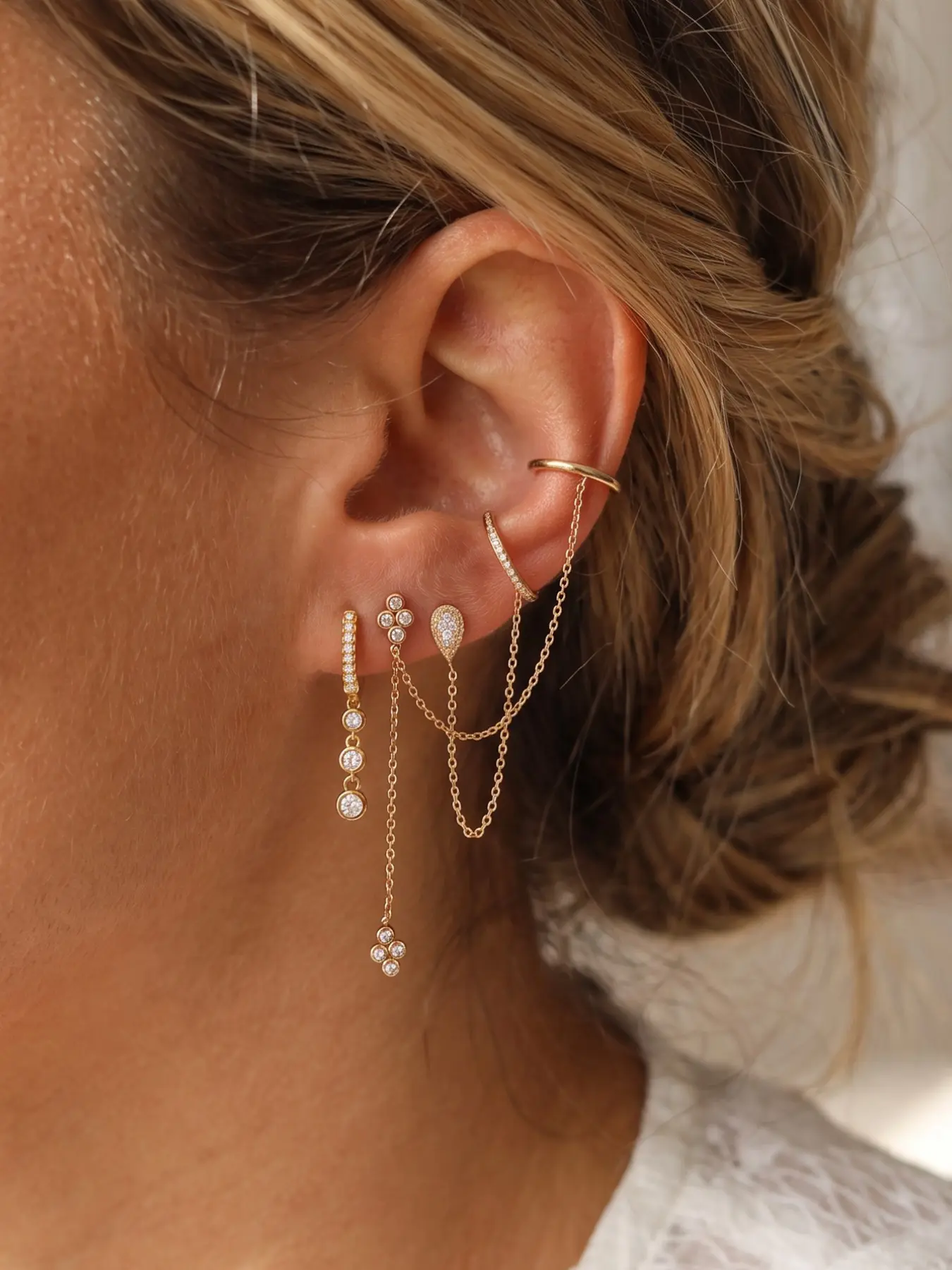 3Pcs Dainty 24K Gold Plated Earring Set Cubic Zirconia Long Chain Tassel Cartilage Cuff Stud Earring Stack Jewelry for Women Party Wedding Stackable Earrings