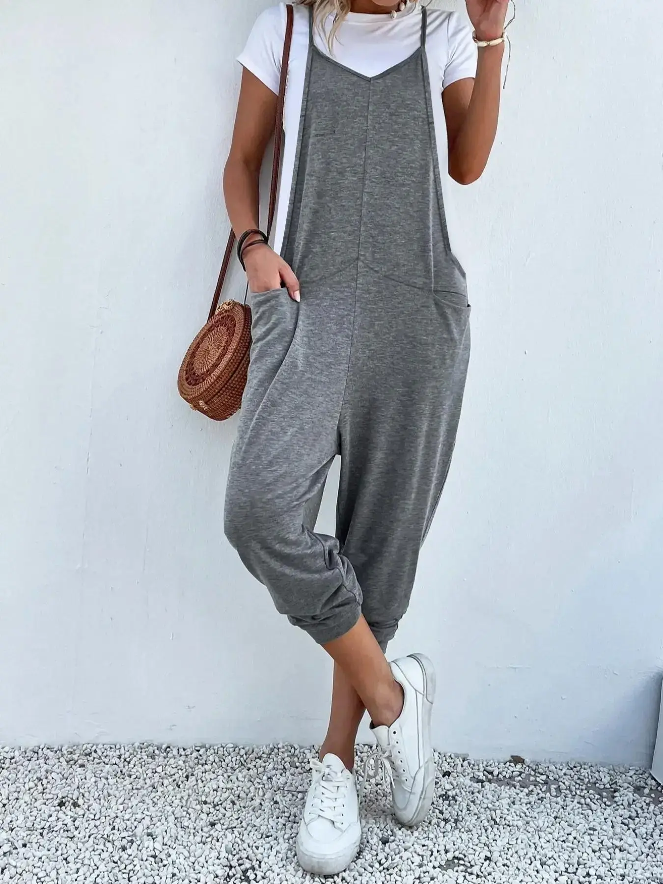 Fashion Casual Women's Jumpsuit Overalls Summer, Loose Lantern Pants with Pockets, Basic Slim-Fitting Plain Design, Perfect for Daily/street/weekend Wear
