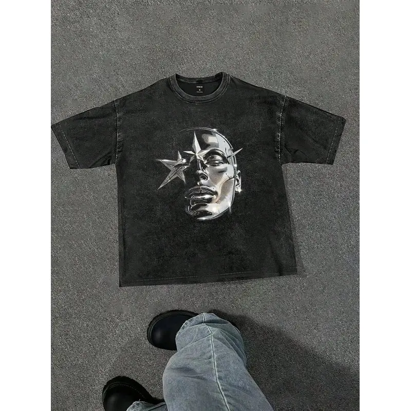 Manfinity EMRG Mens Short-Sleeve T-Shirt - Round Neck, Star Motif & Character Graphic Print Casual Top for Summer Going Out, Shortsleeve