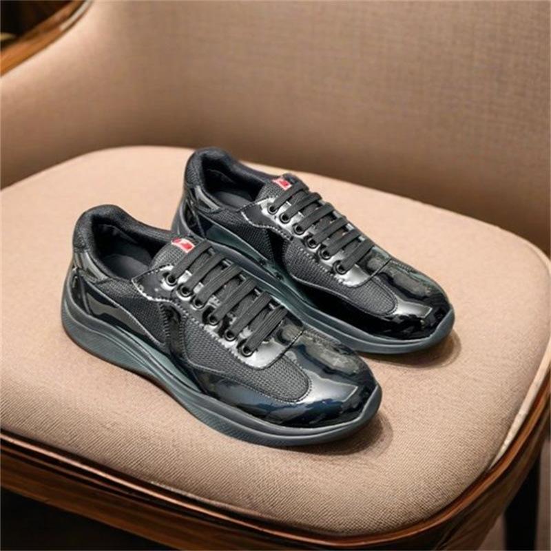 2026 High-Quality Patent Leather Fashionable Casual Sports Sneakers Breathable White Shoes Classic Men's Shoes