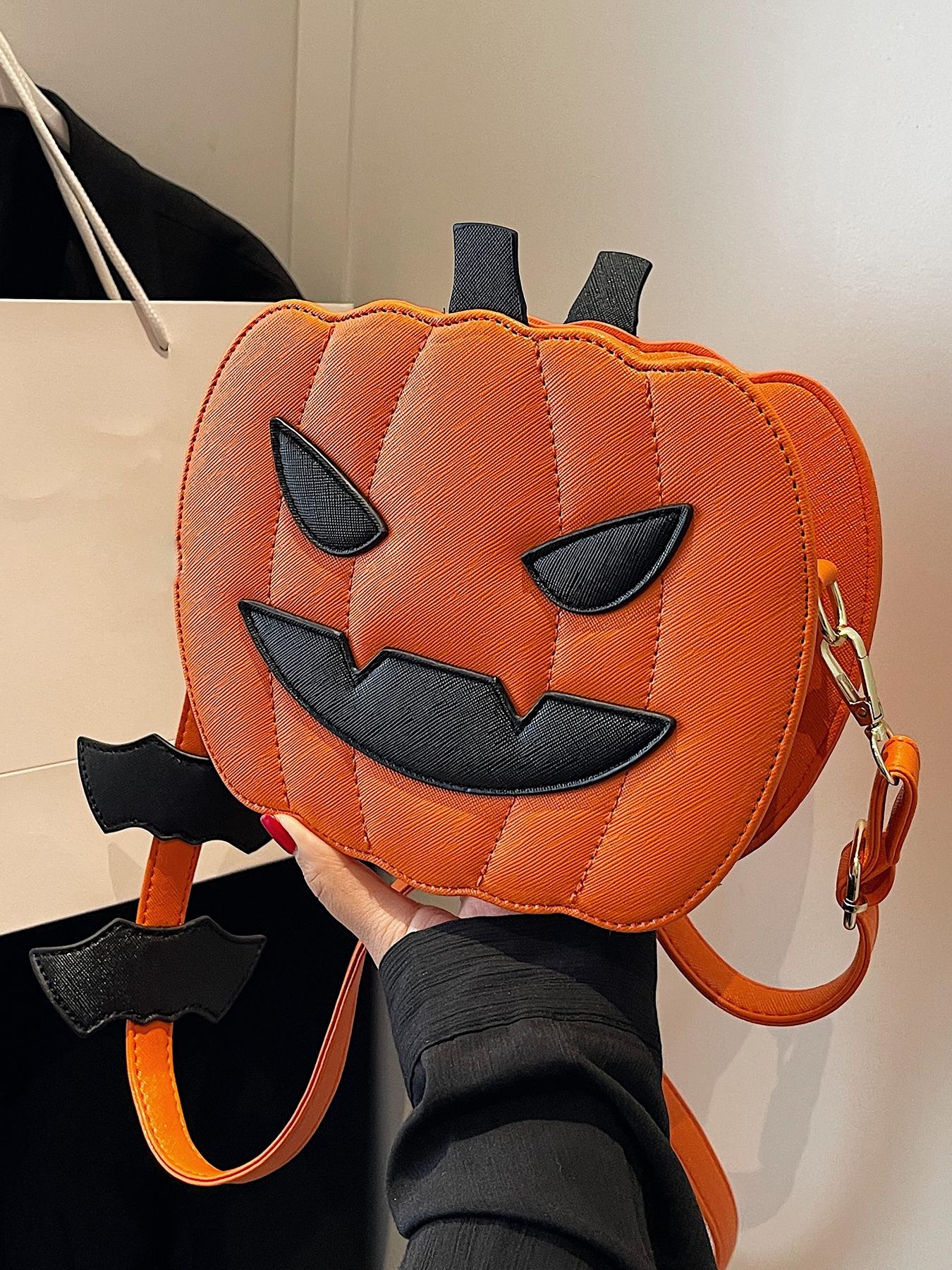 Halloween pumpkin shaped women's crossbody bag shoulder bag, simple and personalized niche holiday bag, pumpkin head women's bag with design sense, cute cartoon bag, suitable for Halloween use or as a gift for friends.