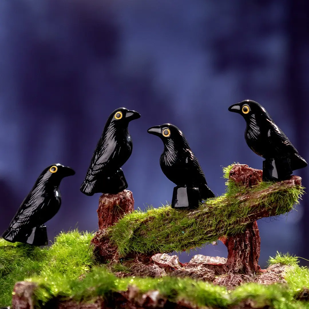 20/40 Raven Resin Statues, Classic Gothic Style, Eyes, Perfect for Halloween Decor, Spooky Outdoor Desktop Display, Nature Theme