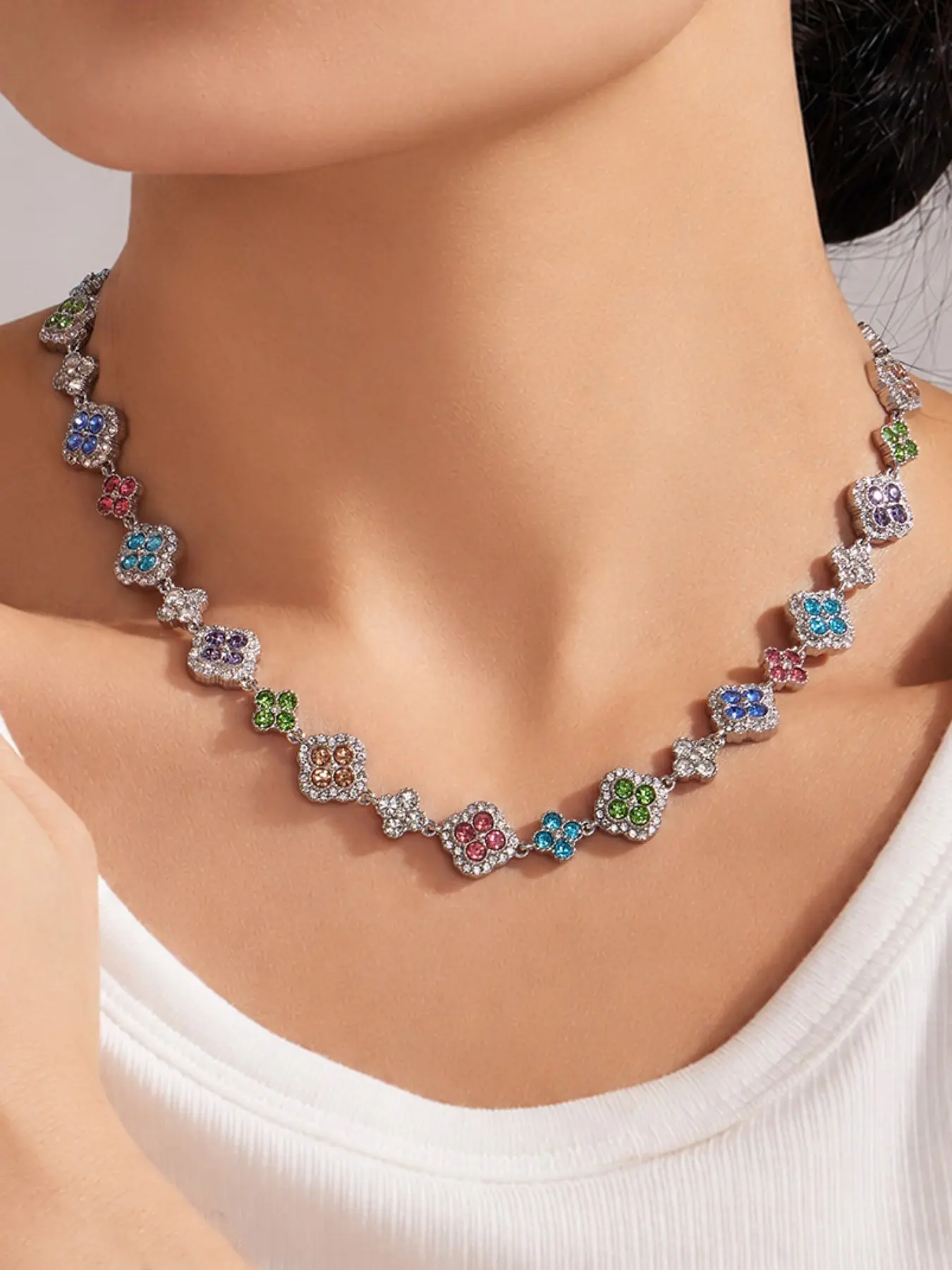 Luxurious Stainless Steel Necklace, Elegant Floral Design, Plating, Waterproof Jewelry, Perfect for All Seasons, Fashion Necklace