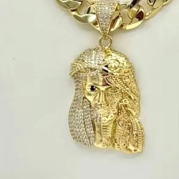 673 Pendant