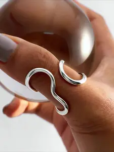 1PC Women's Stainless Steel Open Ring, Irregular Asymmetrical Line Design, Adjustable Simple Geometric Band Ring, Hypoallergenic Daily Commute Accessory, Versatile Minimalist Jewelry for Women, Suitable for Office Wear, Date Night, Adjustable Rings