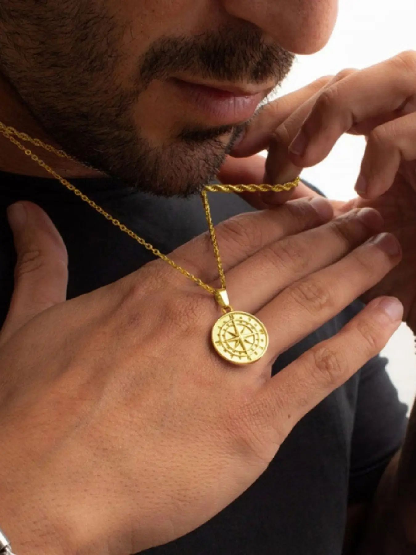 2 Pcs Retro Hip Hop Compass Badge Necklace Set, Stainless Steel Pendant, Casual Street Style, All-Season Accessory