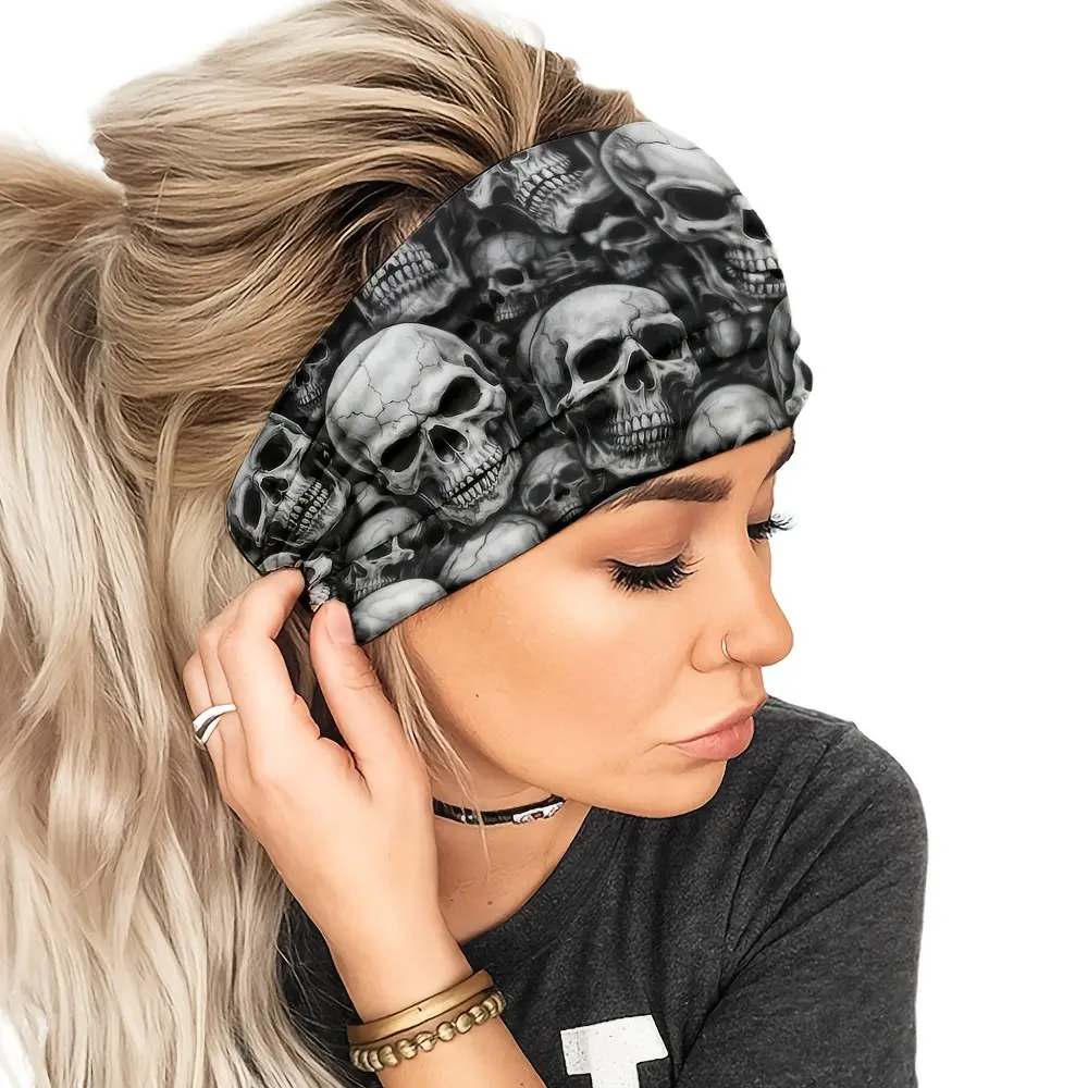 1pc Halloween Skull Pattern Headband Is A Soft and Elastic Headband Suitable for Yoga, Running, Gym, and Exercise. It Features A Twisted Knot Design for A Sports Headscarf, Making It A Fashionable Hair Accessory Suitable for All Seasons.