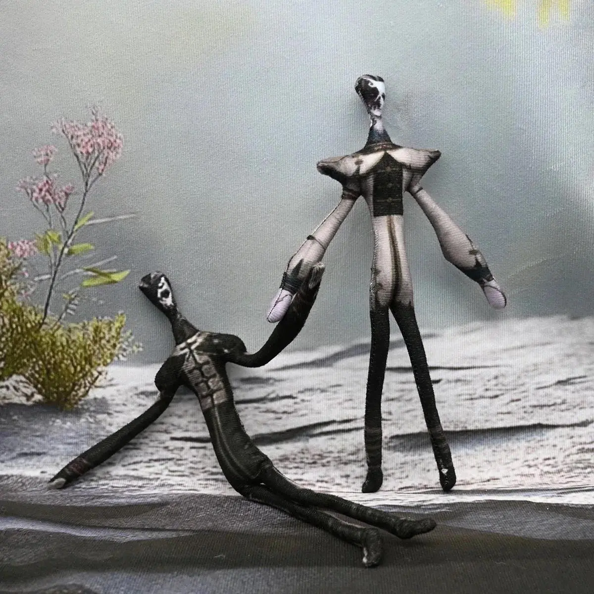 The Soul of the Fifth Personality Umbrella: Original Skin Xie Binan Ultra fine Mouse Dry Doll with Skeleton Activity Doll