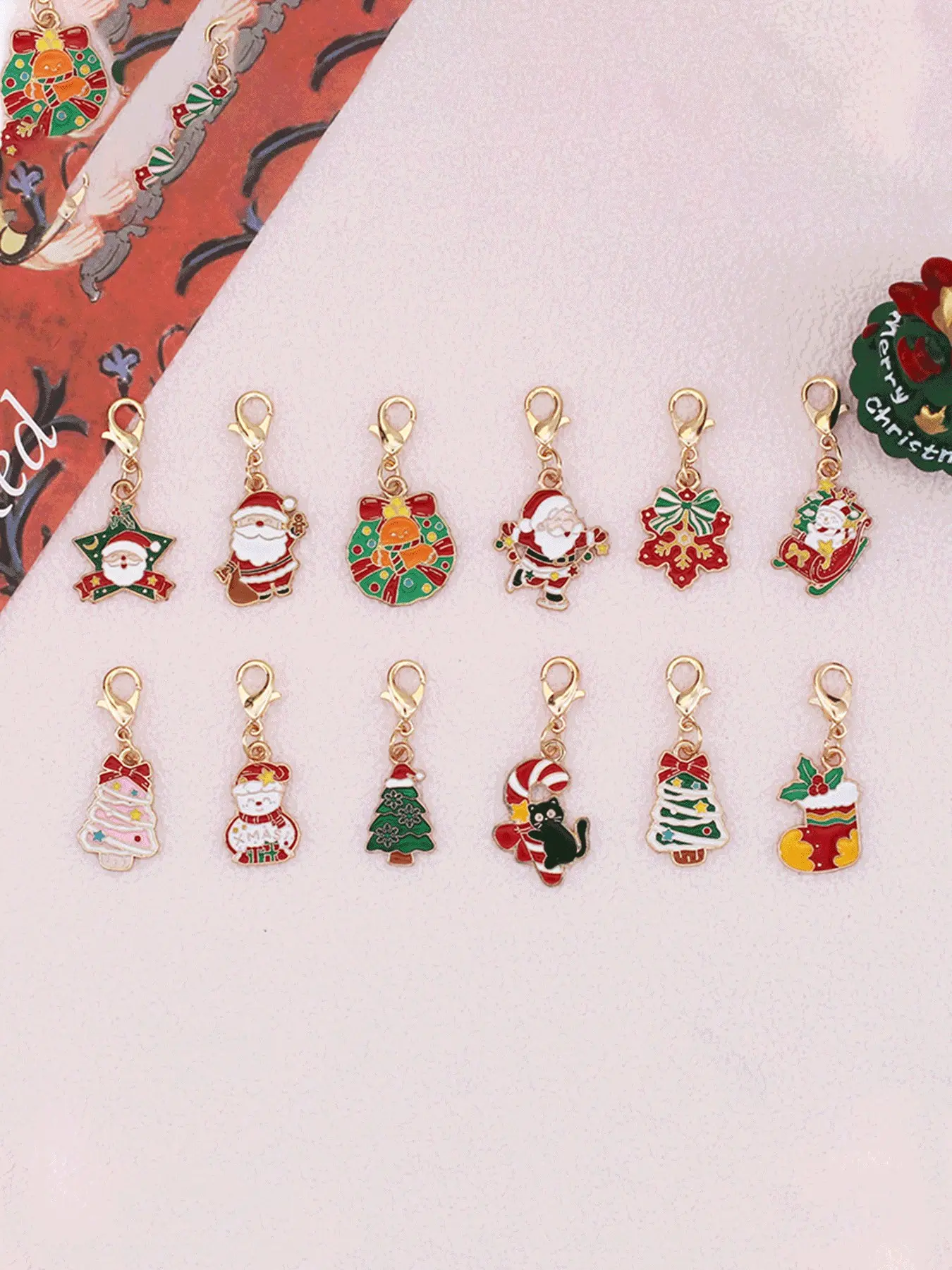 12-Piece Christmas Keychain Set, Santa Snowflake Reindeer Design, Bag Accessories, Women's Fashion Charms, Party Gifts, Holiday Decorations